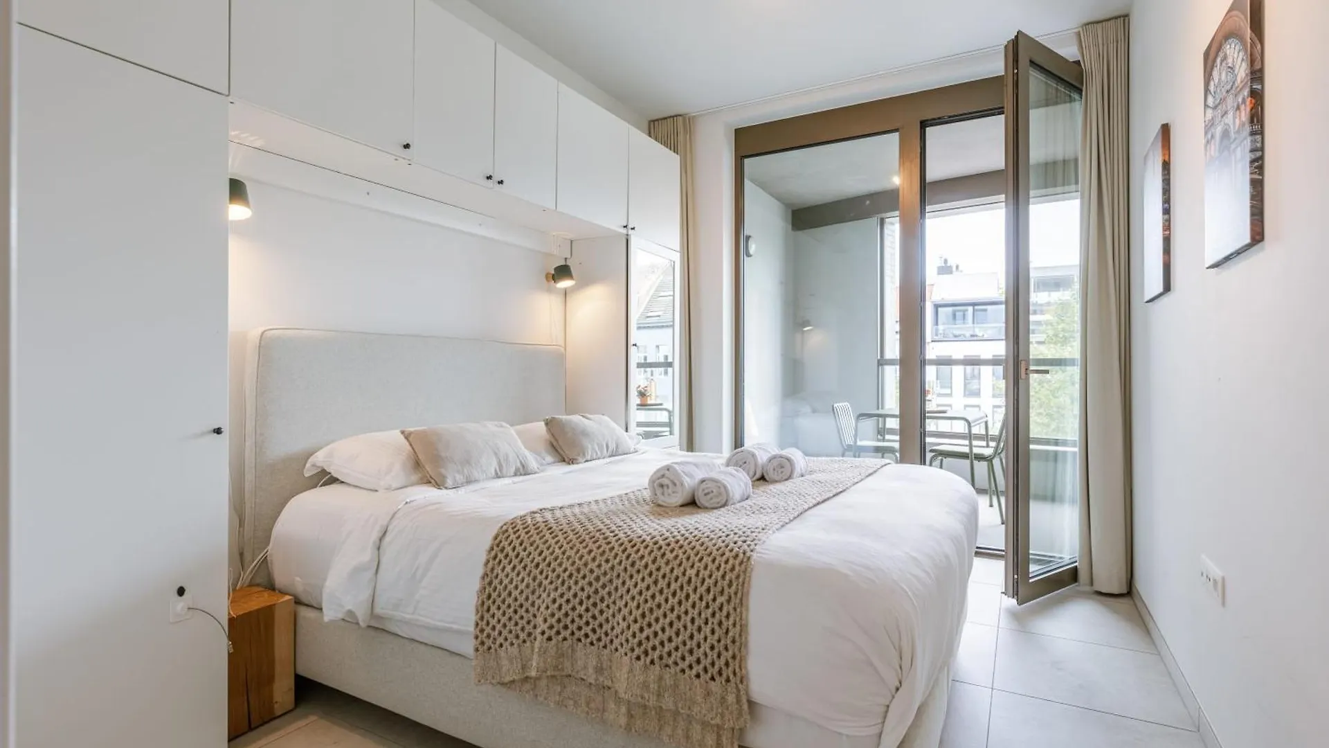 Huswell - Charming Apartment With Terrace In Antwerp City