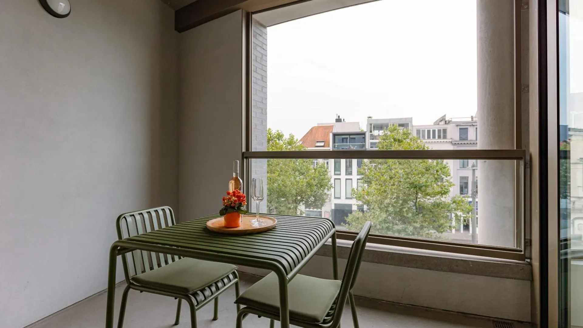Huswell - Charming Apartment With Terrace In Antwerp City